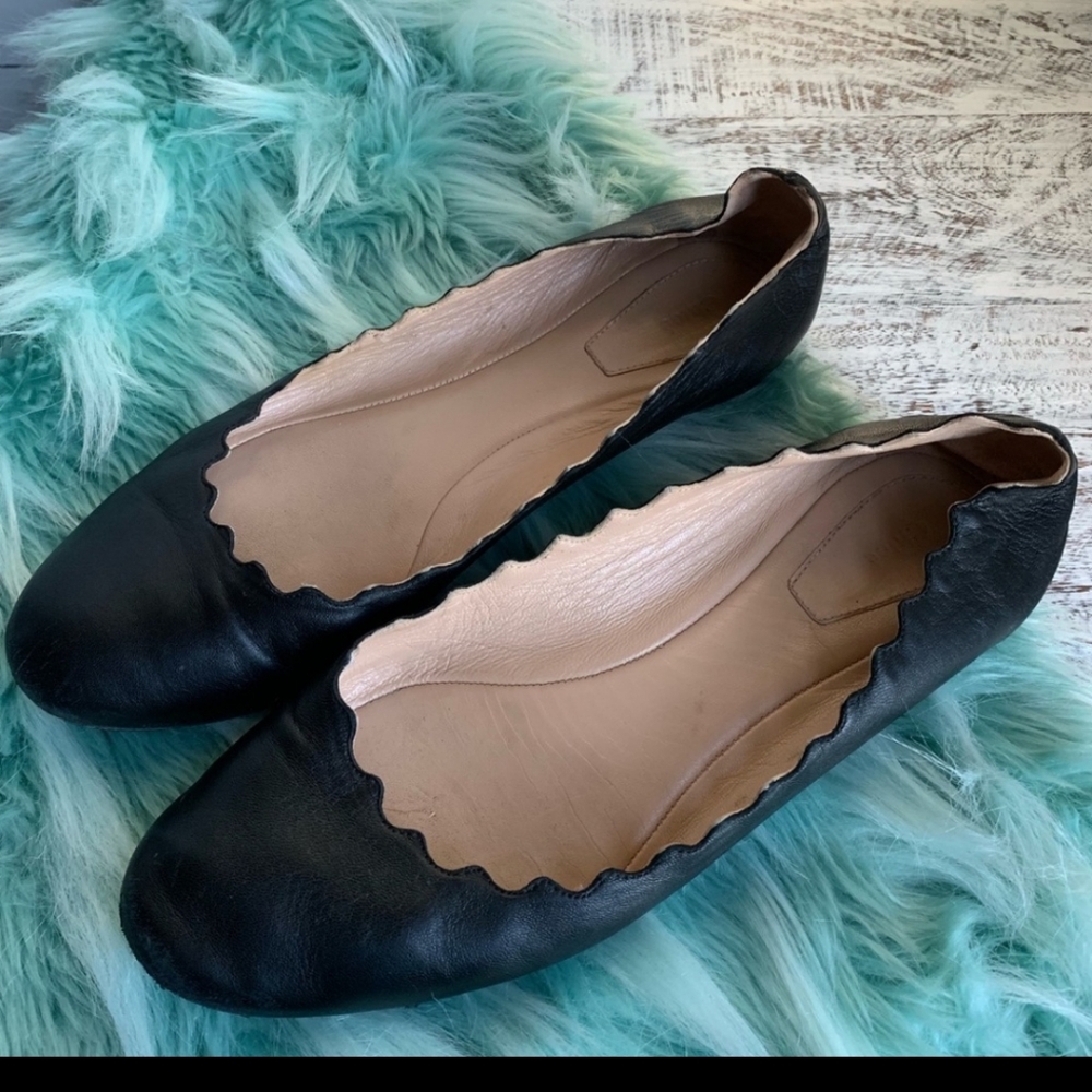 Chloe Lauren Scallop Flats